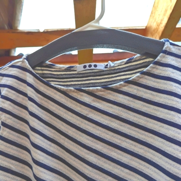 Striped crop top - Picture 3 of 3